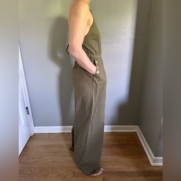 Sage Green Wide-Leg Jumpsuit with Spaghetti Straps - Picture 5 of 12